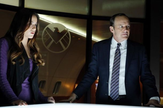 Illustration for article titled High-res SHIELD photos include first your glimpse of a Firefly cameo